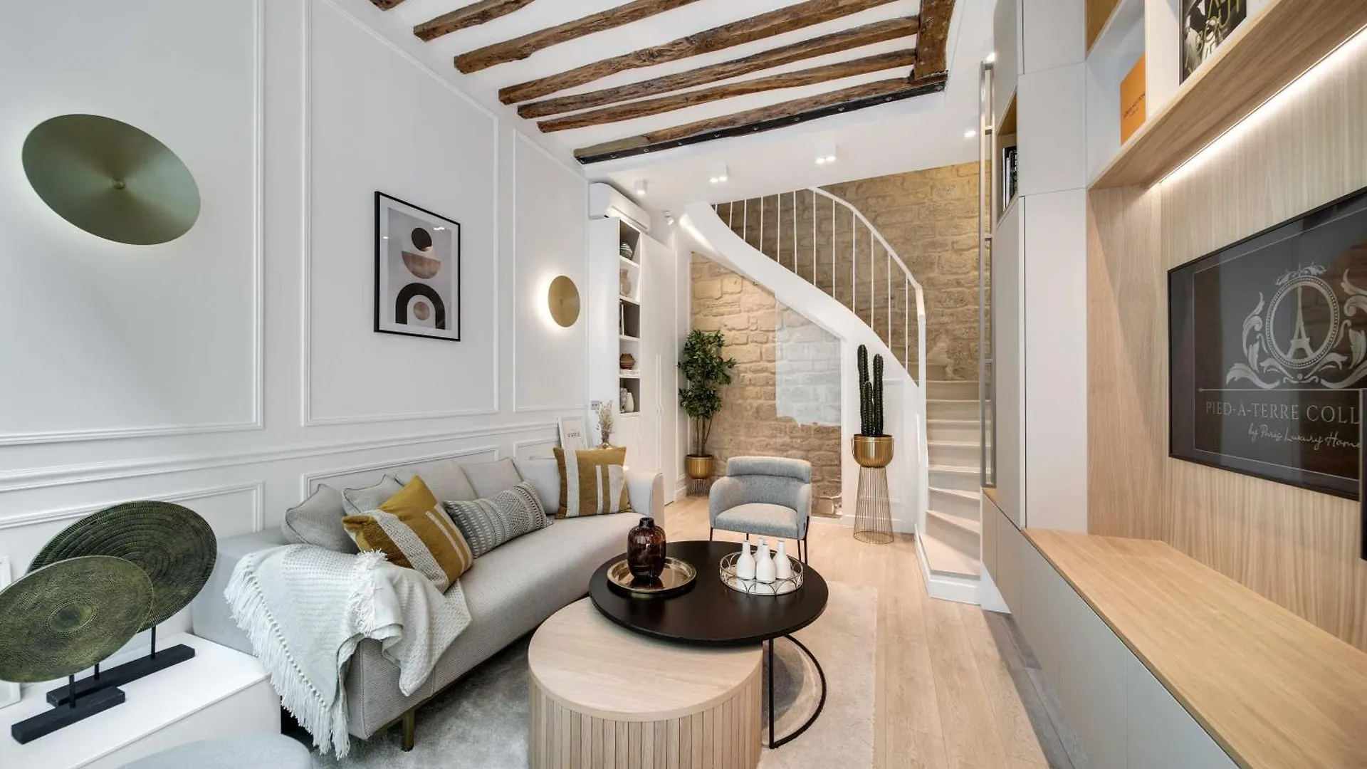 Ultra Central Town House By Architect - Louvre Paris Apartment