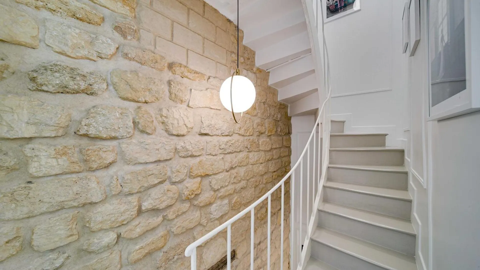 Ultra Central Town House By Architect - Louvre Paris Apartment