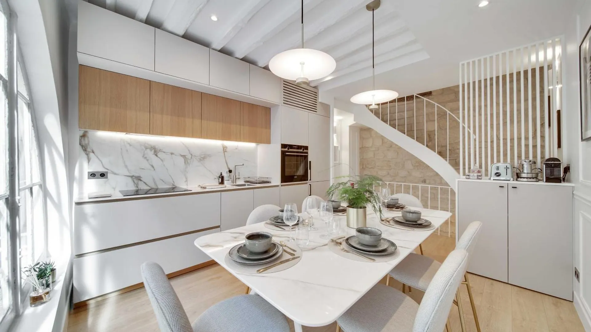 Ultra Central Town House By Architect - Louvre Paris Apartment